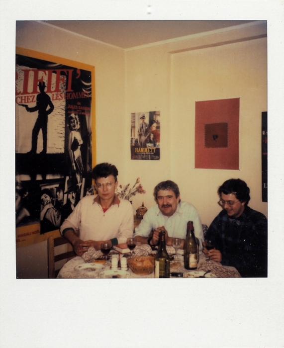 Лимонов, Щапова, Сапгир. Две цветные фотографии, снятые на «Polaroid». [Нью-Йорк, 1974-1975].