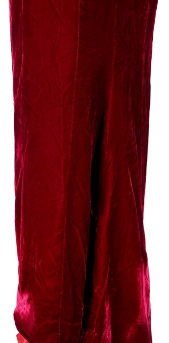 Платье коктейльное из бархата ассиметричное итальянской фирмы Fendi, принадлежавшее Елене Щаповой де Карли. 1980-е гг.