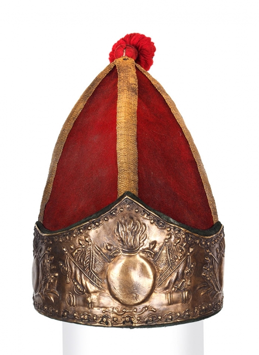 Офицерская гренадерская шапка эпохи Екатерины Великой. [Б.м., 1770-е гг.].