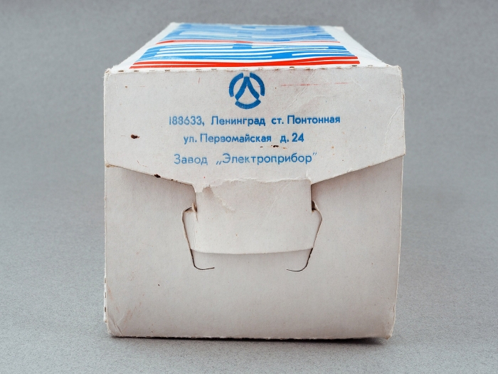 [В упаковке — редкость] Катер-ракетоносец: игрушка электромеханическая в заводской коробке. Л.: Завод «Электроприбор», 1984.